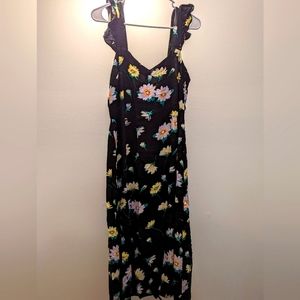 Black sleeveless floral dress
